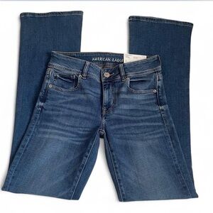 NEW American Eagle Super Stretch Regular Low Rise Kick Boot Dark Wash Jeans ✨